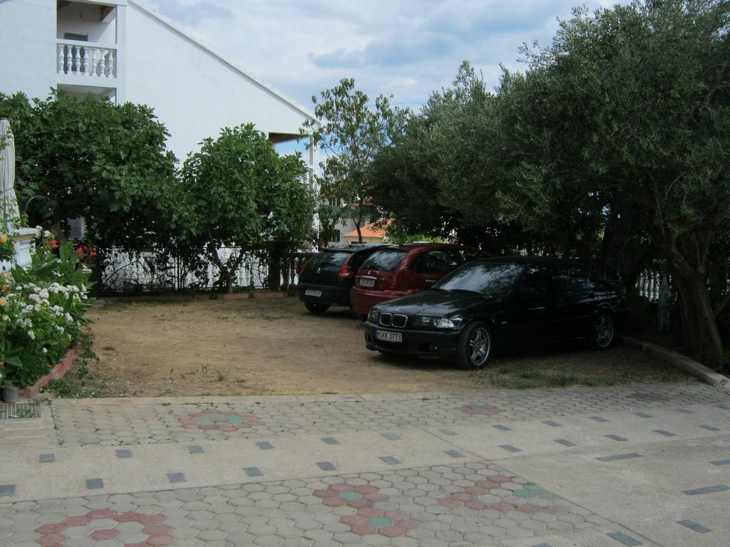 Apartments Nestor Tribalj Zewnętrze zdjęcie