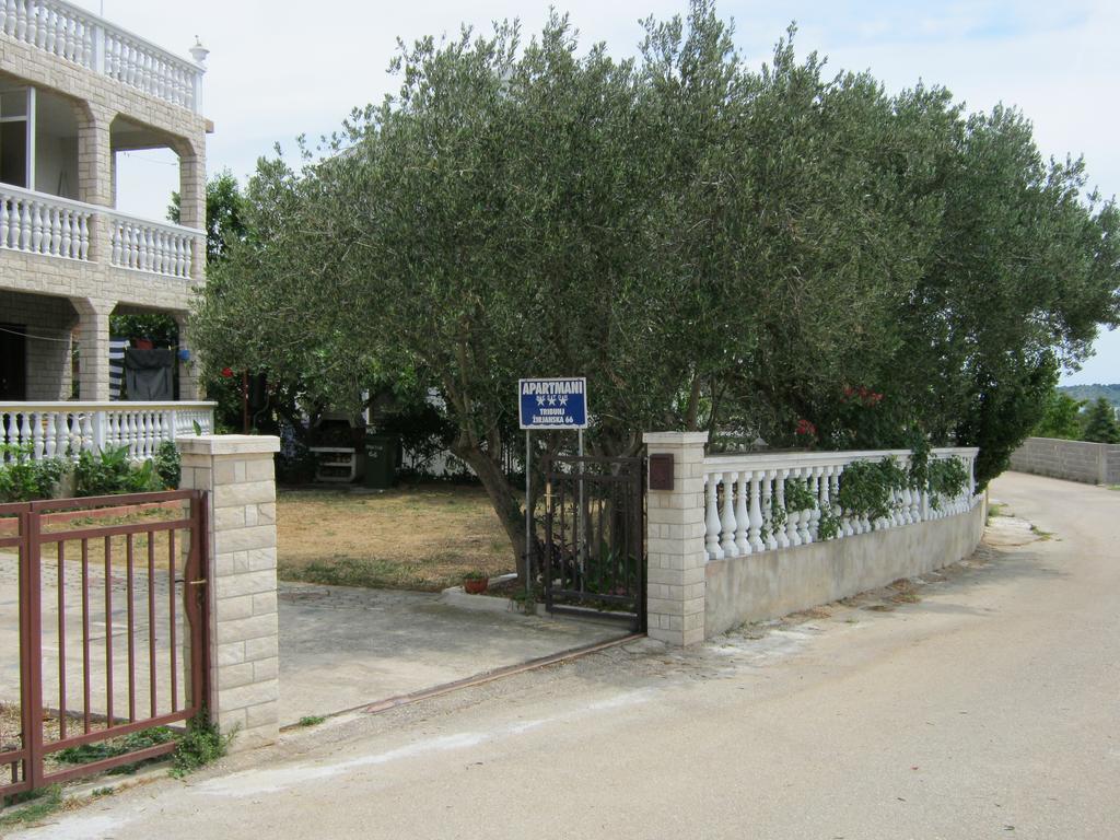 Apartments Nestor Tribalj Zewnętrze zdjęcie