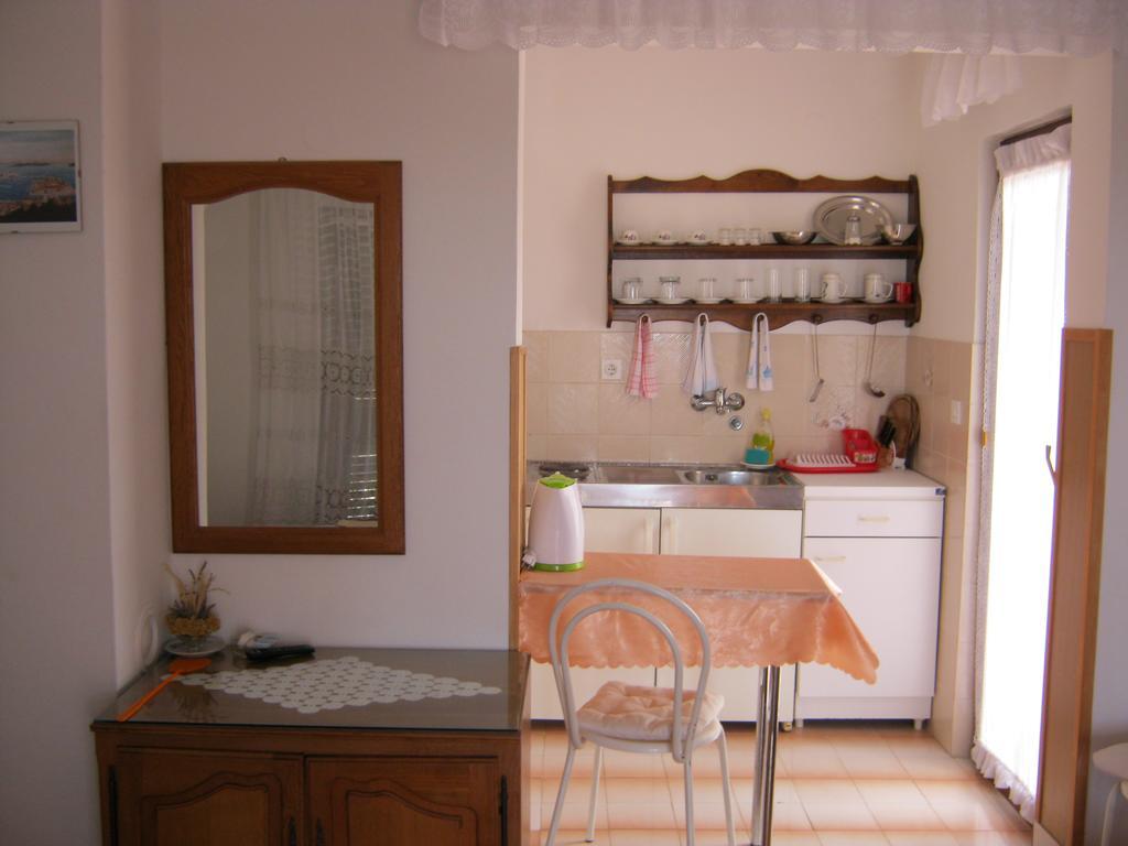 Apartments Nestor Tribalj Zewnętrze zdjęcie