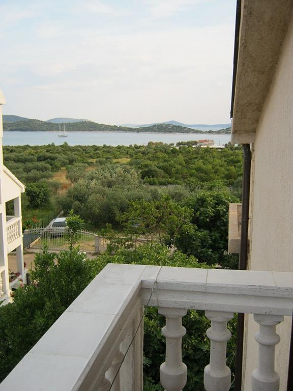 Apartments Nestor Tribalj Zewnętrze zdjęcie