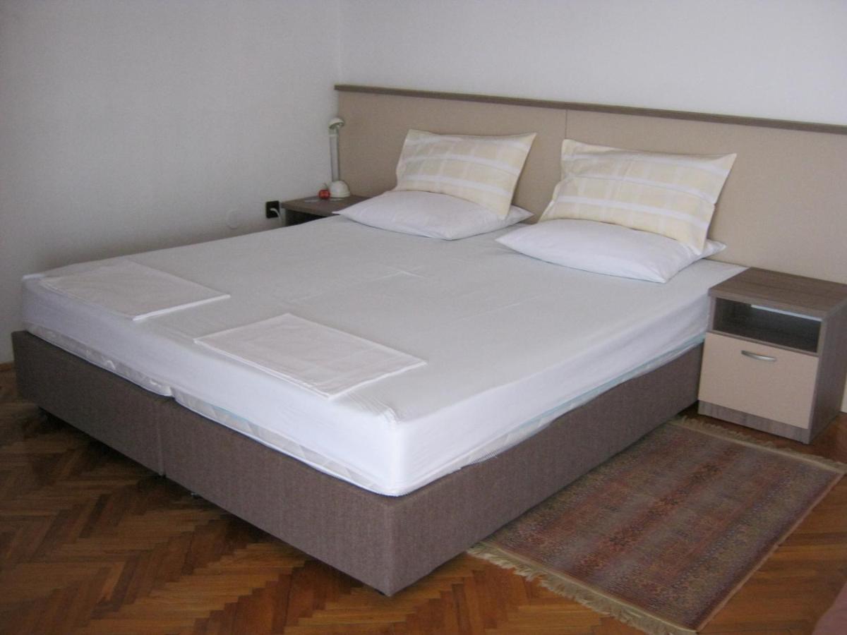 Apartments Nestor Tribalj Zewnętrze zdjęcie